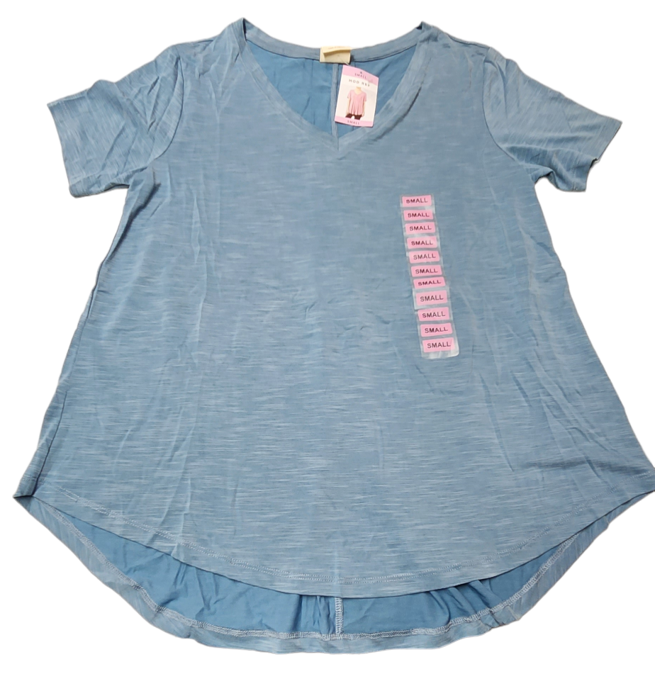 Mod Ref Women Essential Short Sleeve V-Neck Shirt with Back Pleat