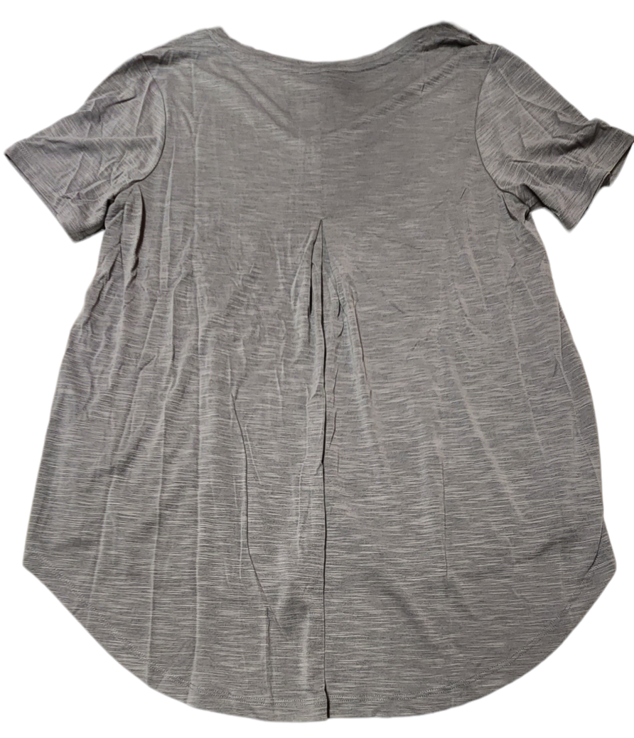 Mod Ref Women Essential Short Sleeve V-Neck Shirt with Back Pleat